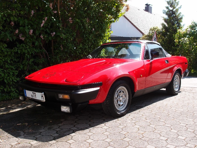 TR7 , TR8